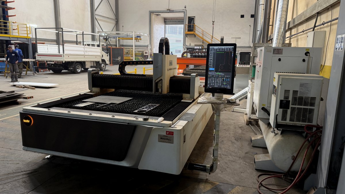 Laser fibre 6KW PPS pour découpe acier inox et aluminium