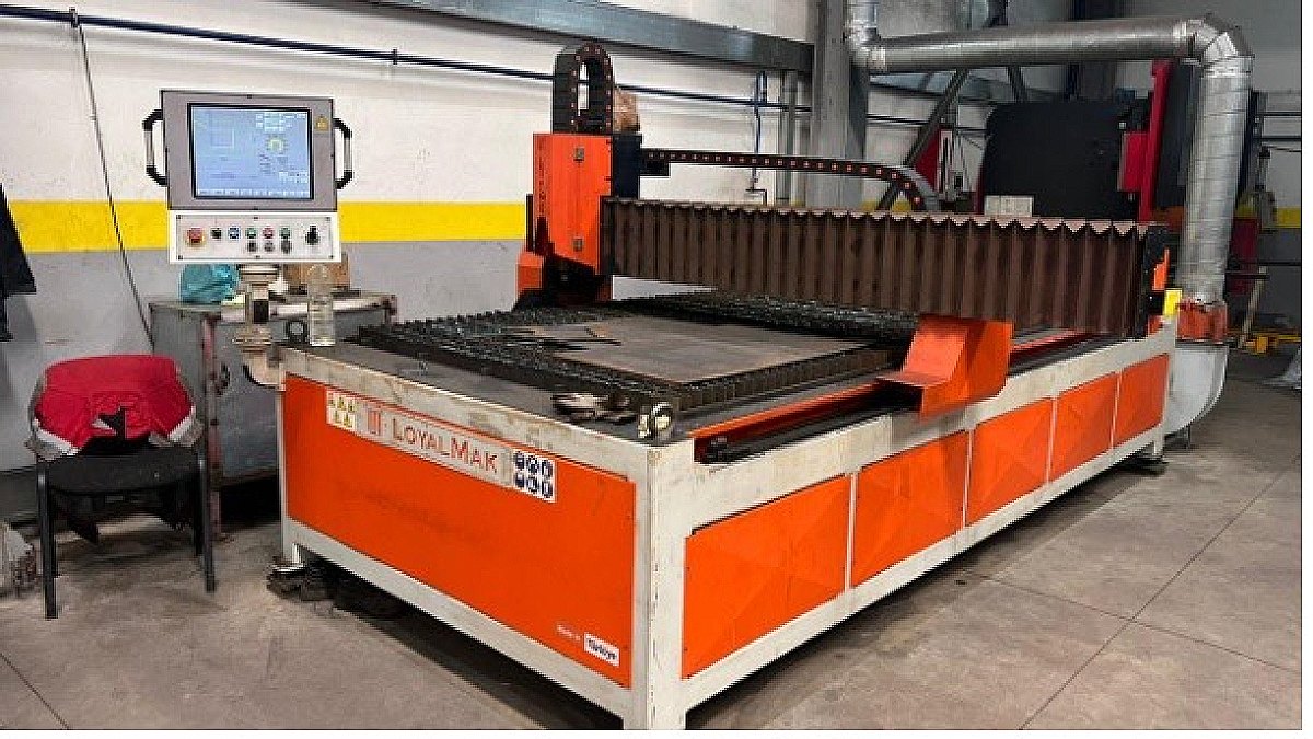Machine plasma PPS 3 m x 1,5 m pour découpe acier et inox