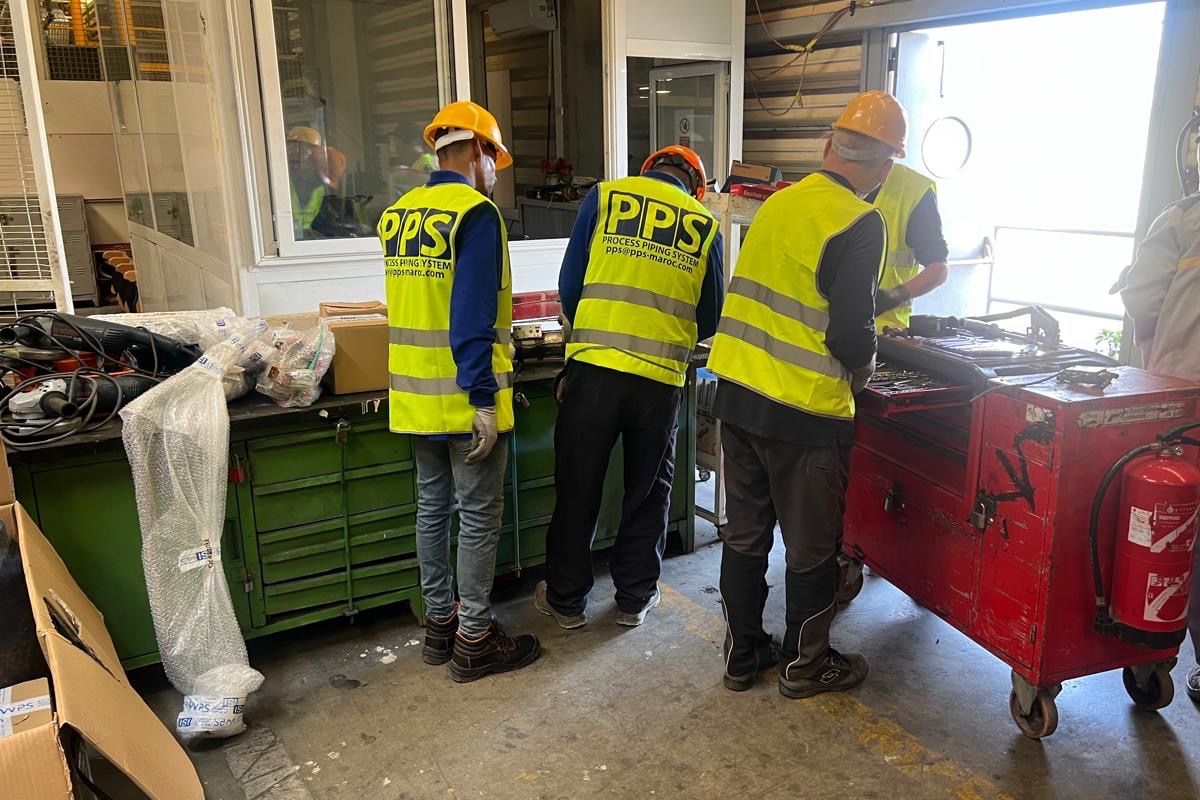 Équipe PPS préparant une intervention de maintenance industrielle